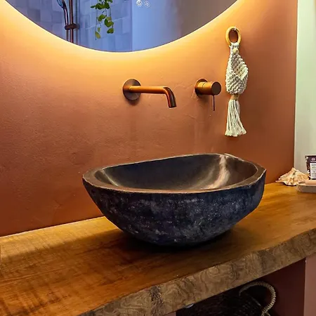Terracotta Privee Et Acces Jacuzzi - Sauna Apartmán *